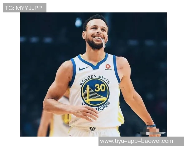 库里本赛季对阵拓者表现惊艳却遭遇三连败令人唏嘘