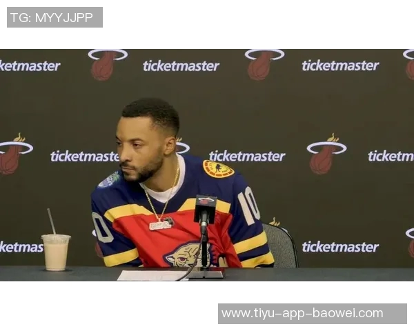 鲍威尔谈球队开局定调强调攻防两端坚持风格的重要性