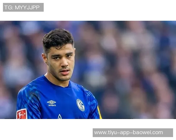 切尔西官方宣布签下谢周三17岁左后卫伊萨阿拉奥助力球队未来发展 切尔西官方宣布签下谢周三17岁左后卫伊萨阿拉奥助力球队未来发展