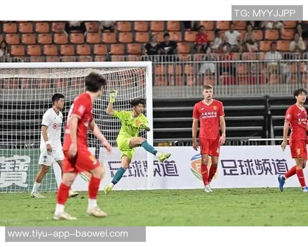 鲁媒报道泰山队10日重返训练彭啸因全运会受伤缺席熊猫杯赛事